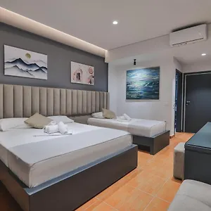 Alpha Hotel