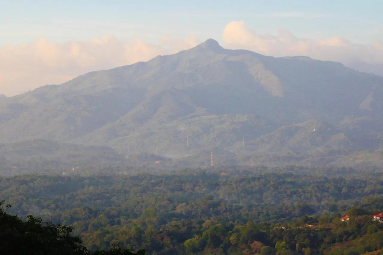***** Hotel Sky Gate Kandy Sri Lanka